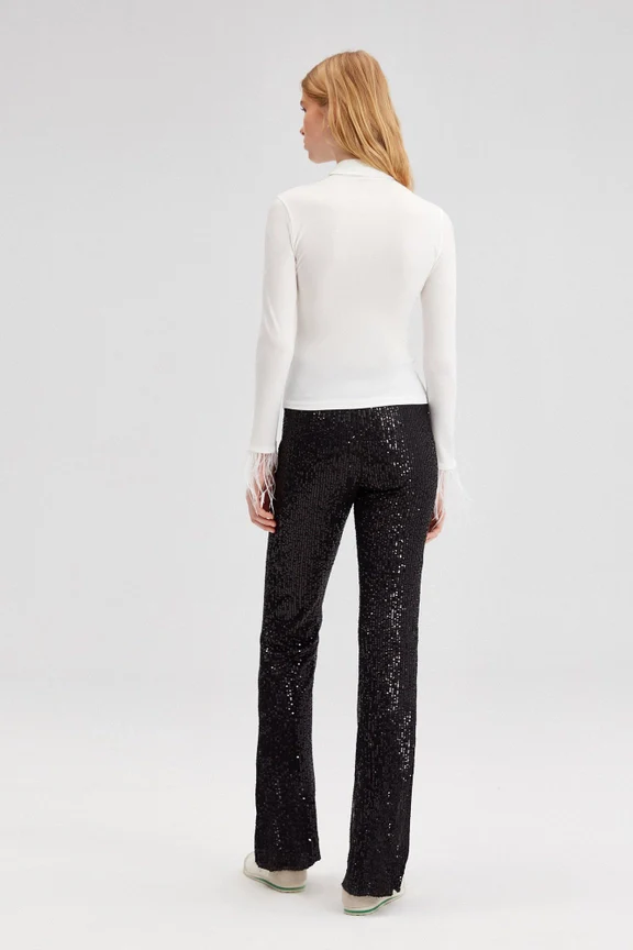 Full Look Feathered Top - Image 3