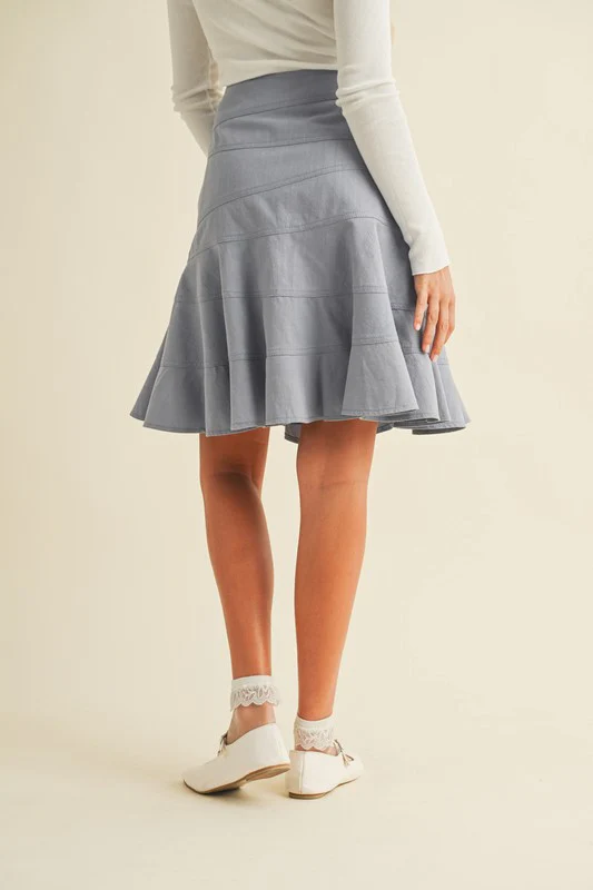 The It Skirt - Image 6
