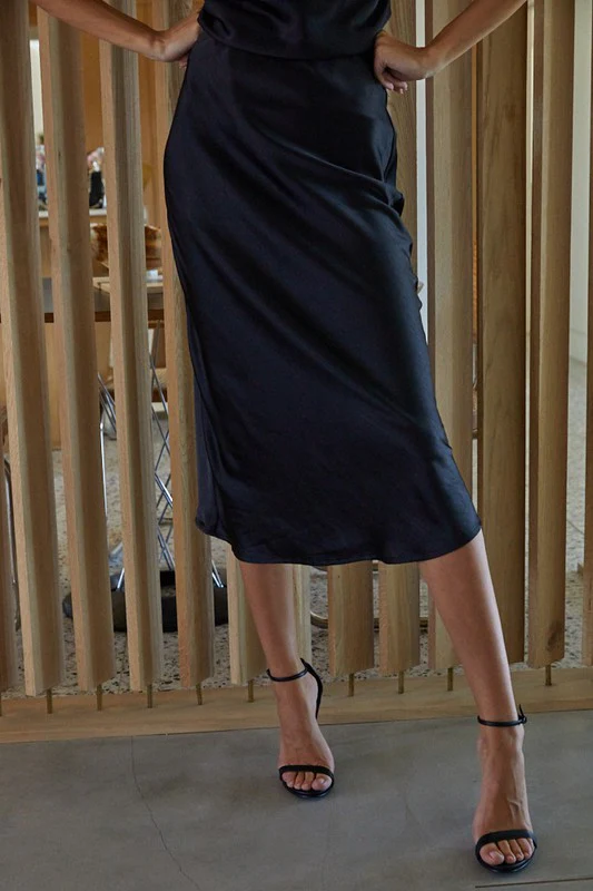 Flirt Slip Skirt - Image 4