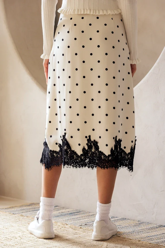 Full Story Slip Skirt - Image 3