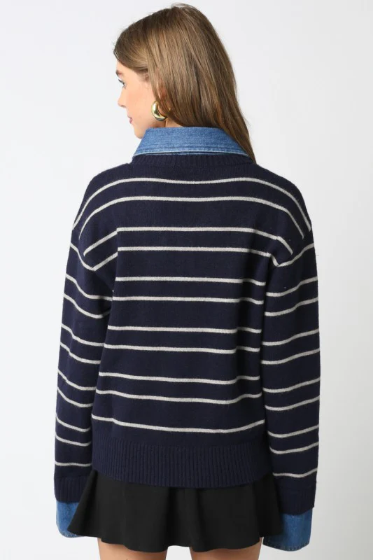 Lover Denim Sweater - Image 17