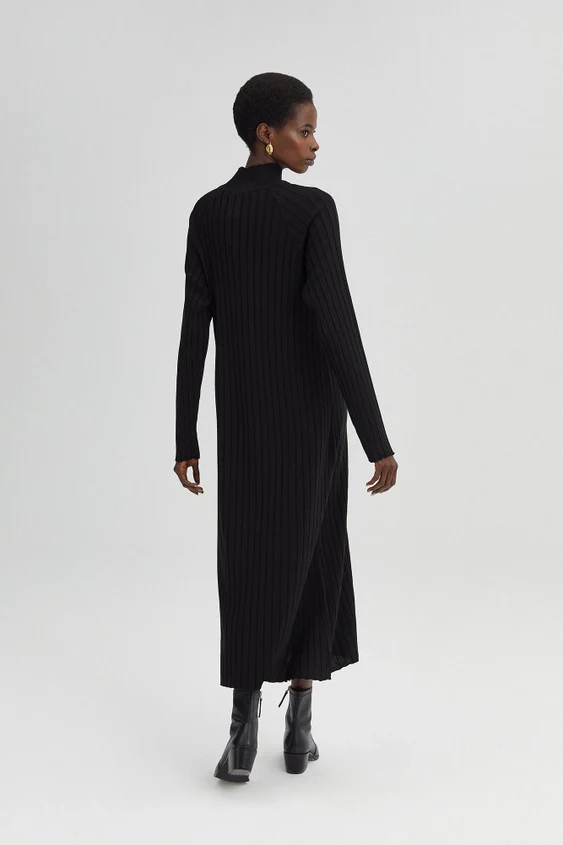 Winters Best Maxi Dress - Image 4