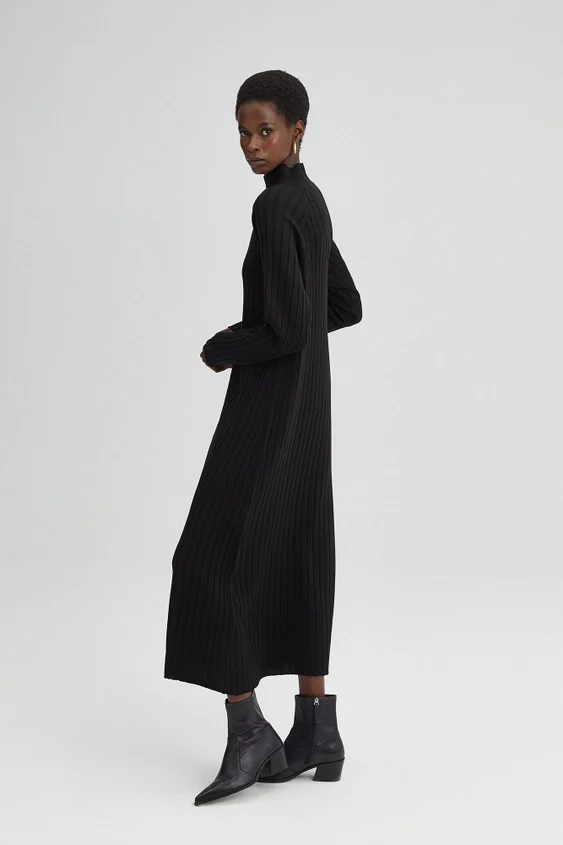 Winters Best Maxi Dress - Image 6