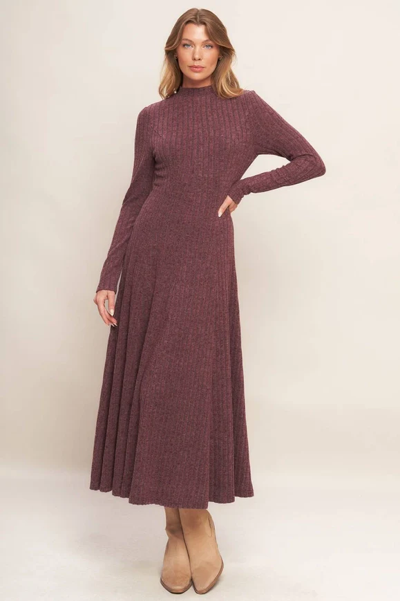 Rebekah Ribbed Maxi Dress - Image 4